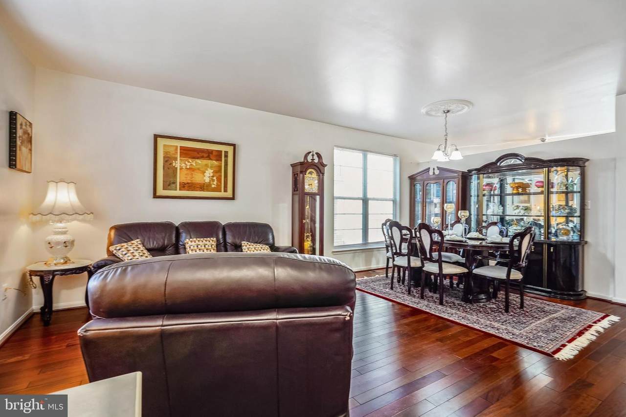 45605 Livingstone Station Street - Photo 1