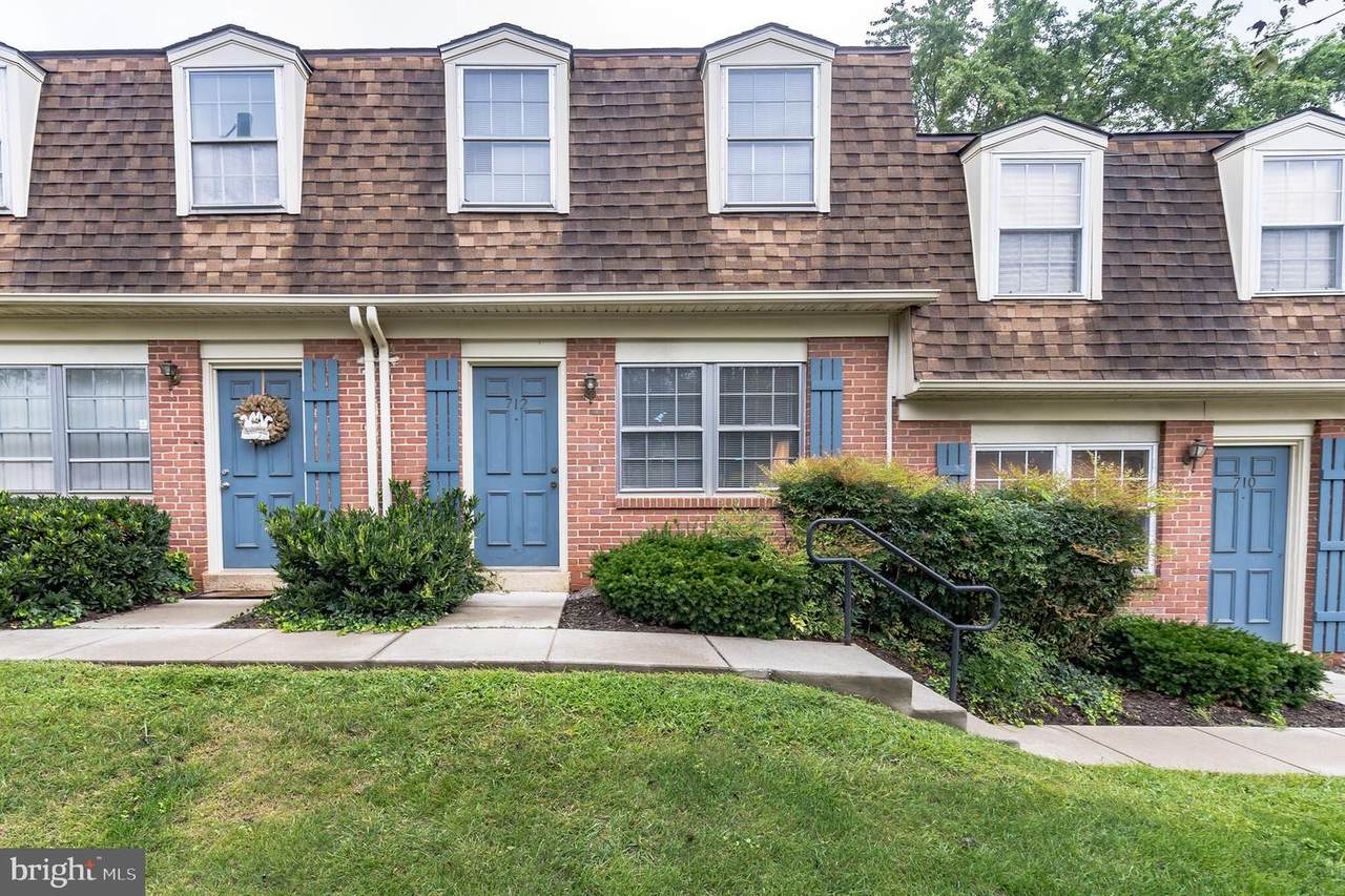 712 Glenwood Street - Photo 1