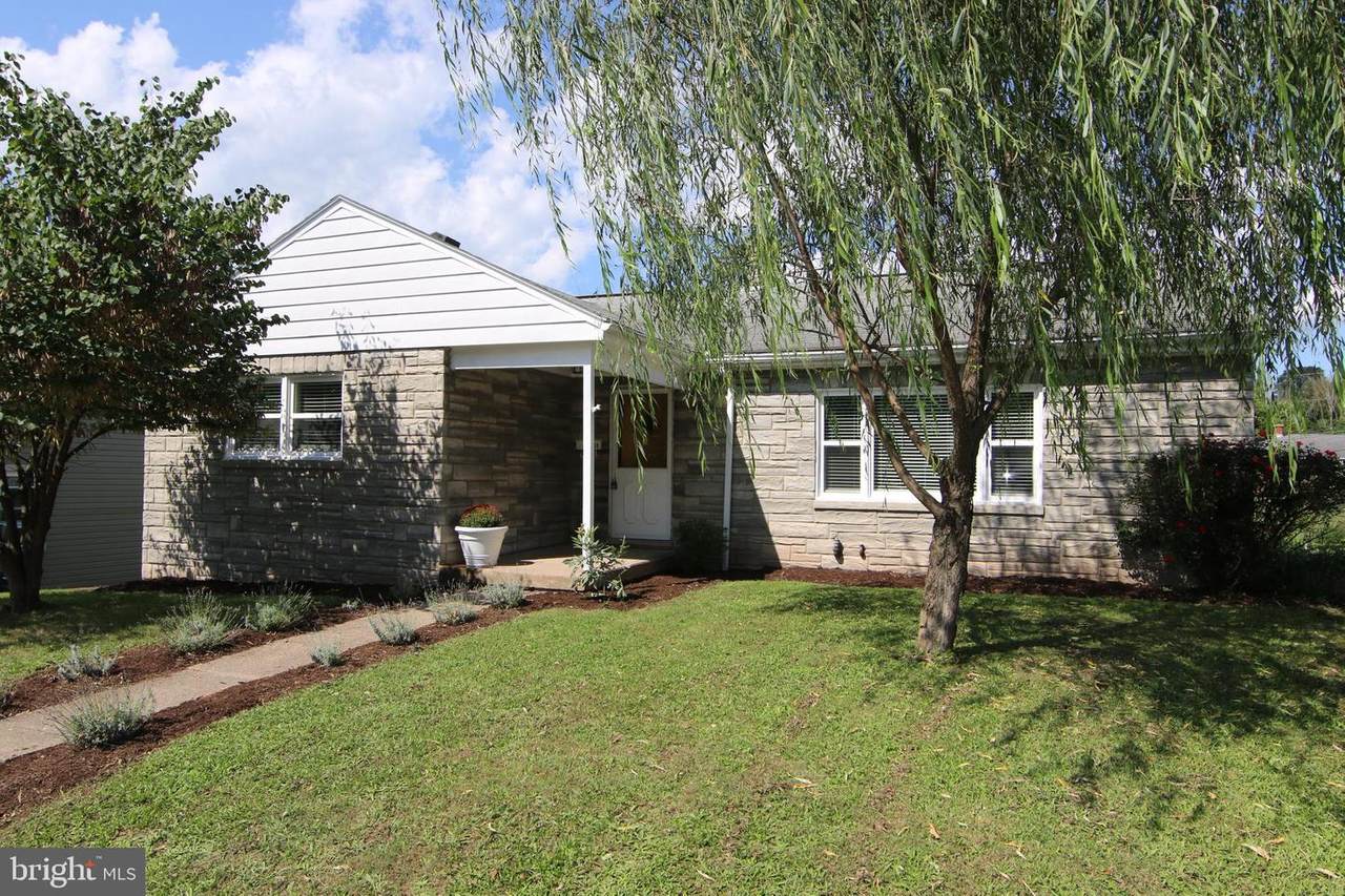 859 Union Street - Photo 1