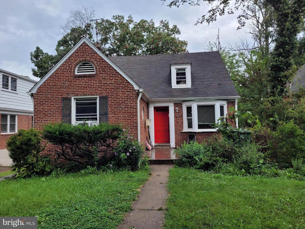 6913 Park Heights Avenue - Photo 1