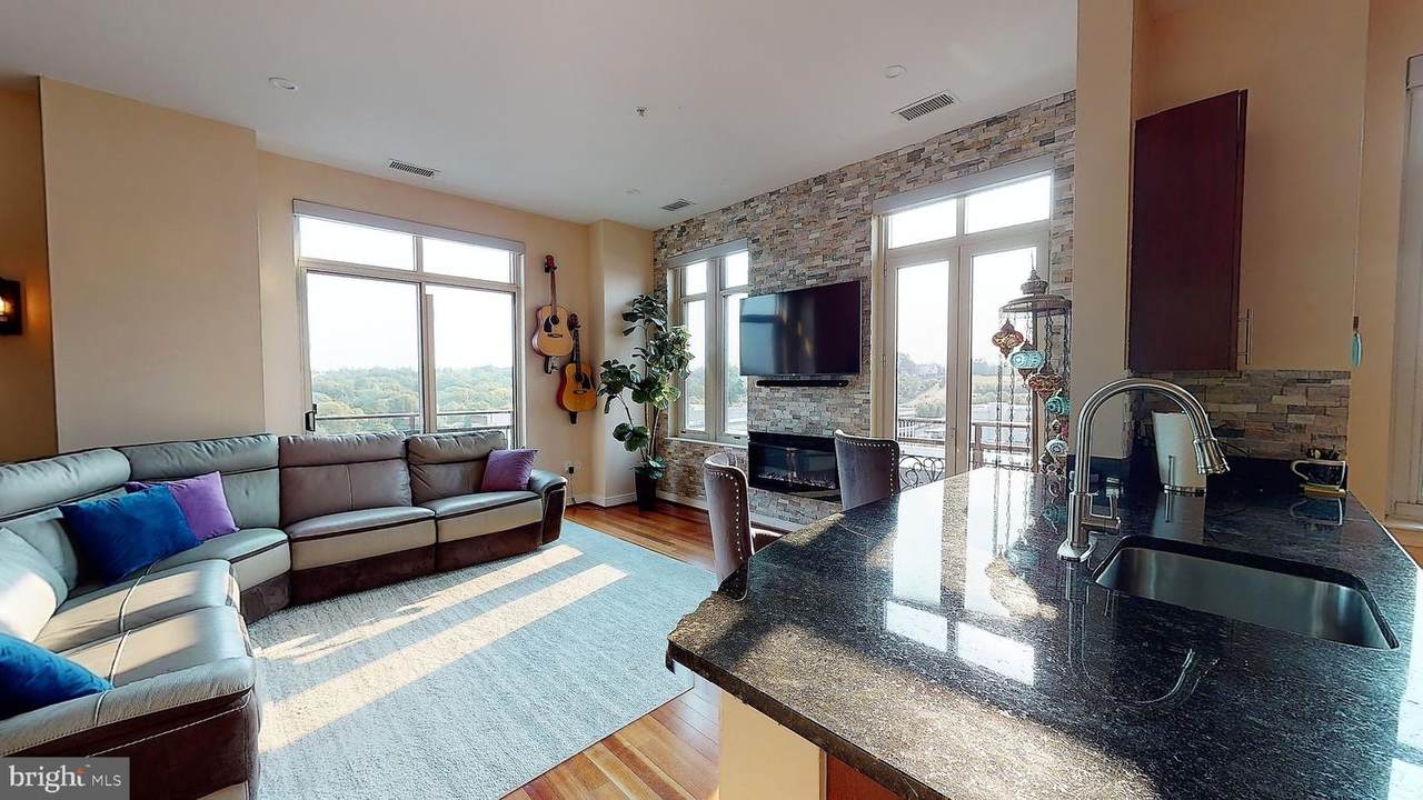 155 Potomac - Photo 1