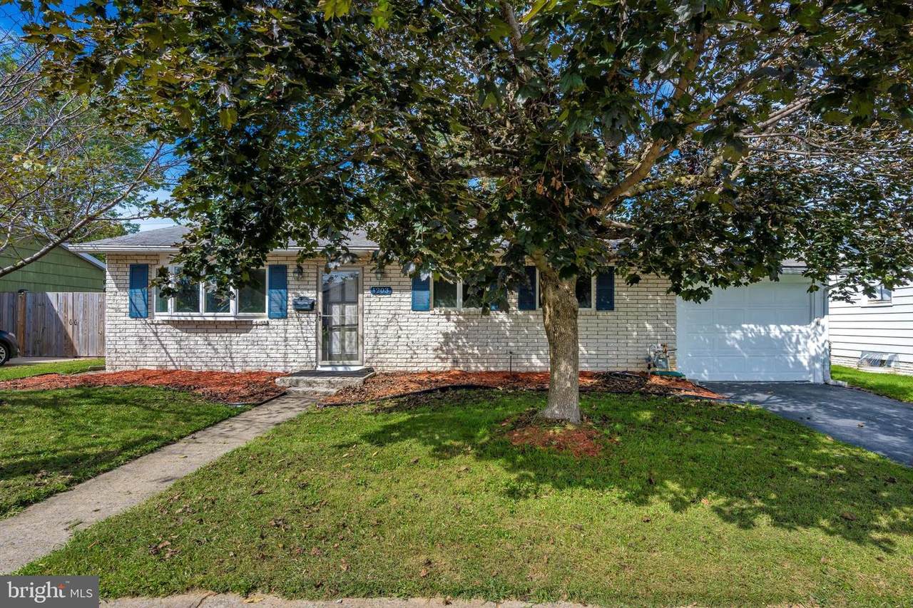 1203 Wilson Place - Photo 1