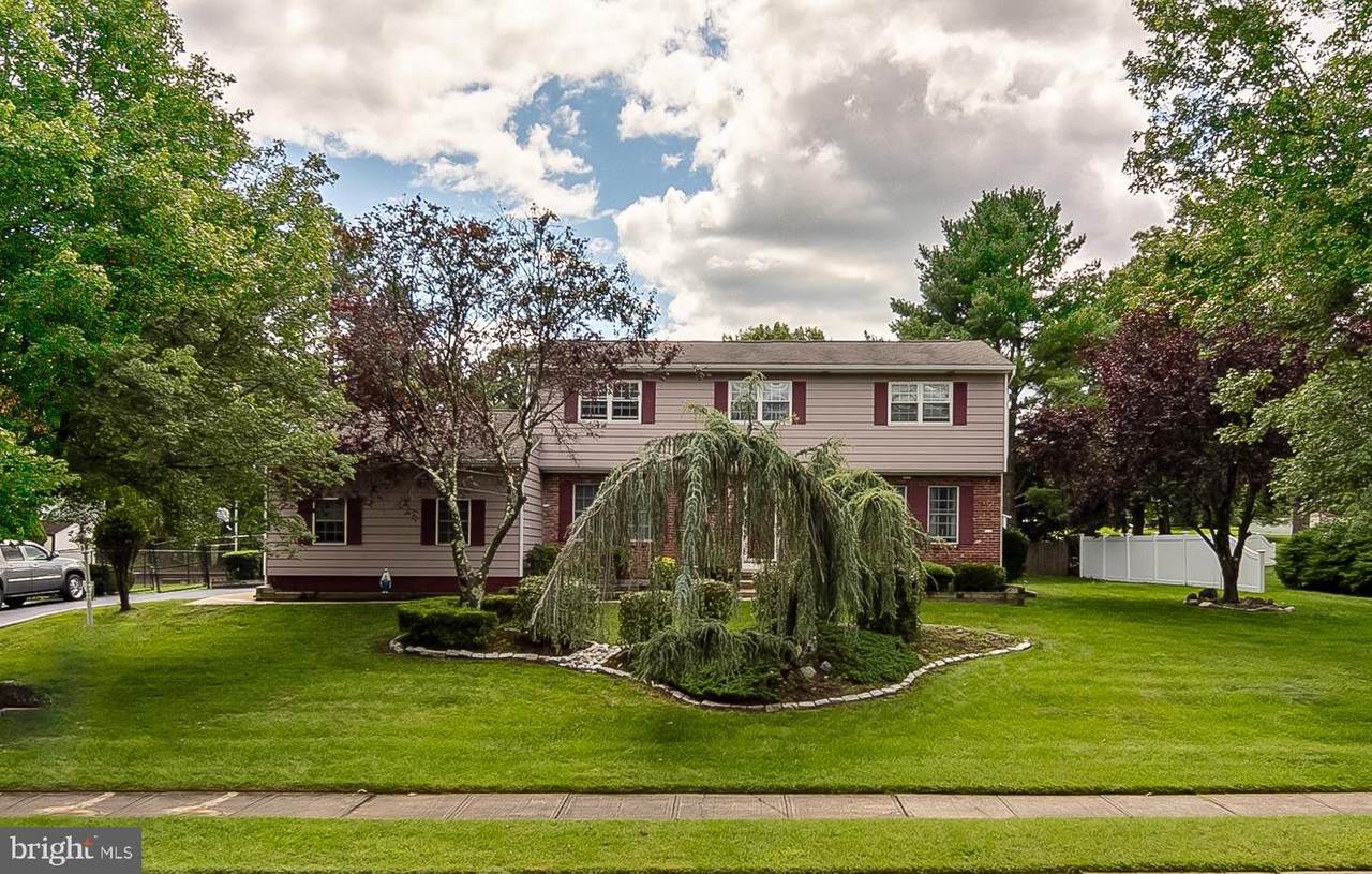 7 Brophy Drive - Photo 1