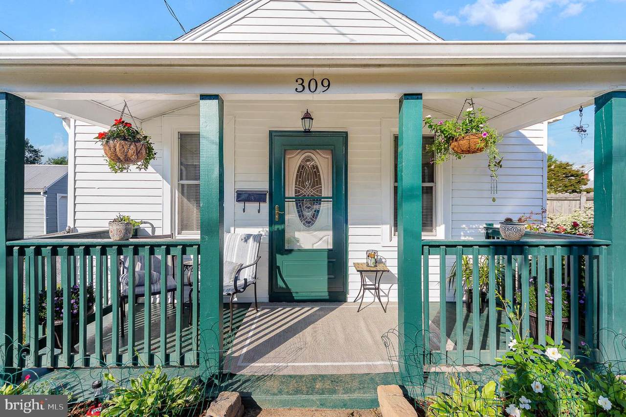 309 Arch Street - Photo 1