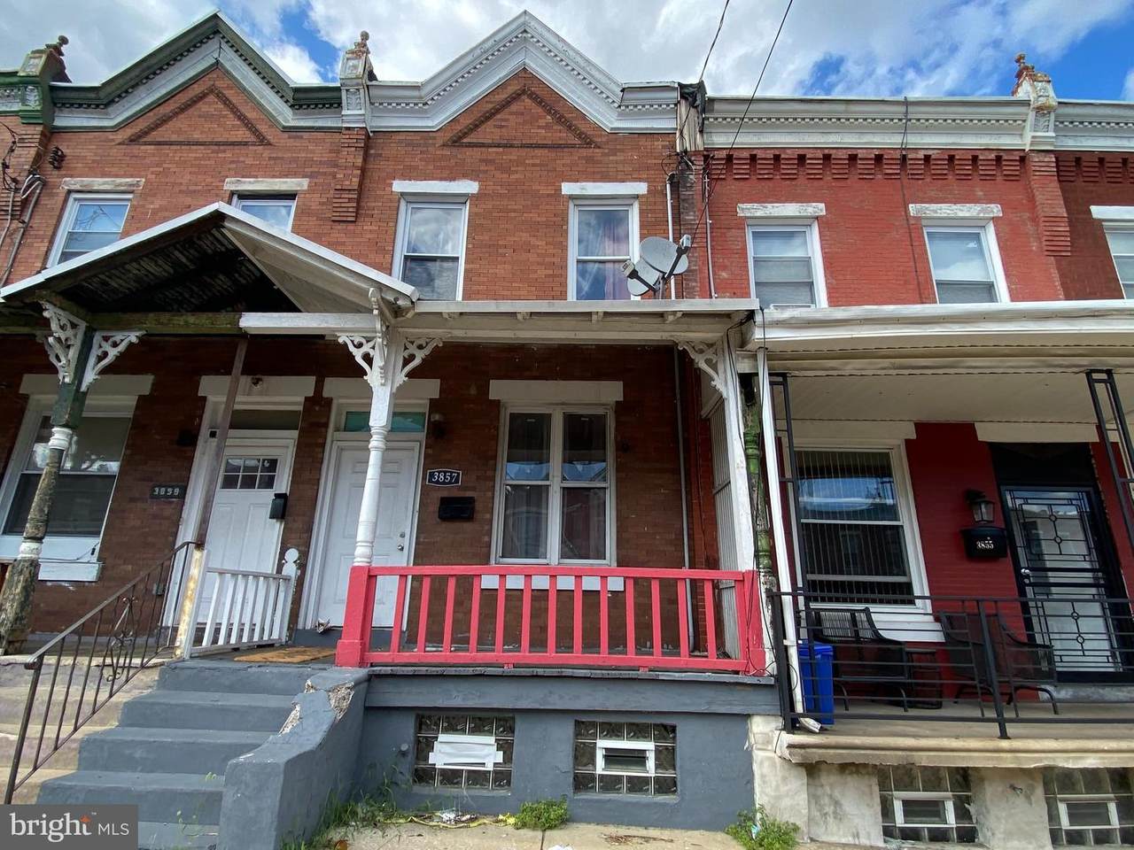 3857 Poplar Street - Photo 1