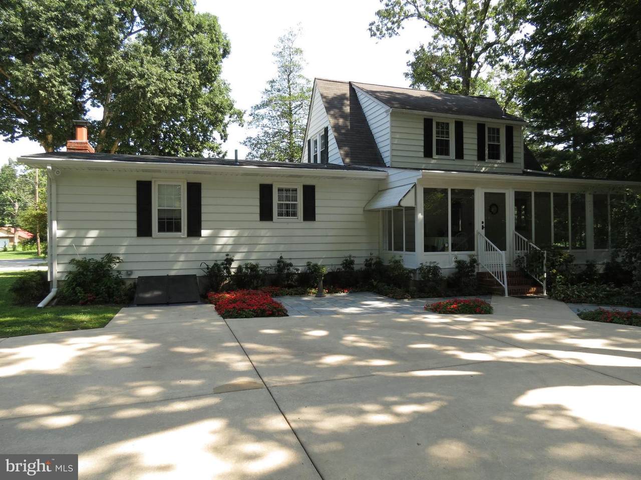 1707 Roosevelt Boulevard - Photo 1