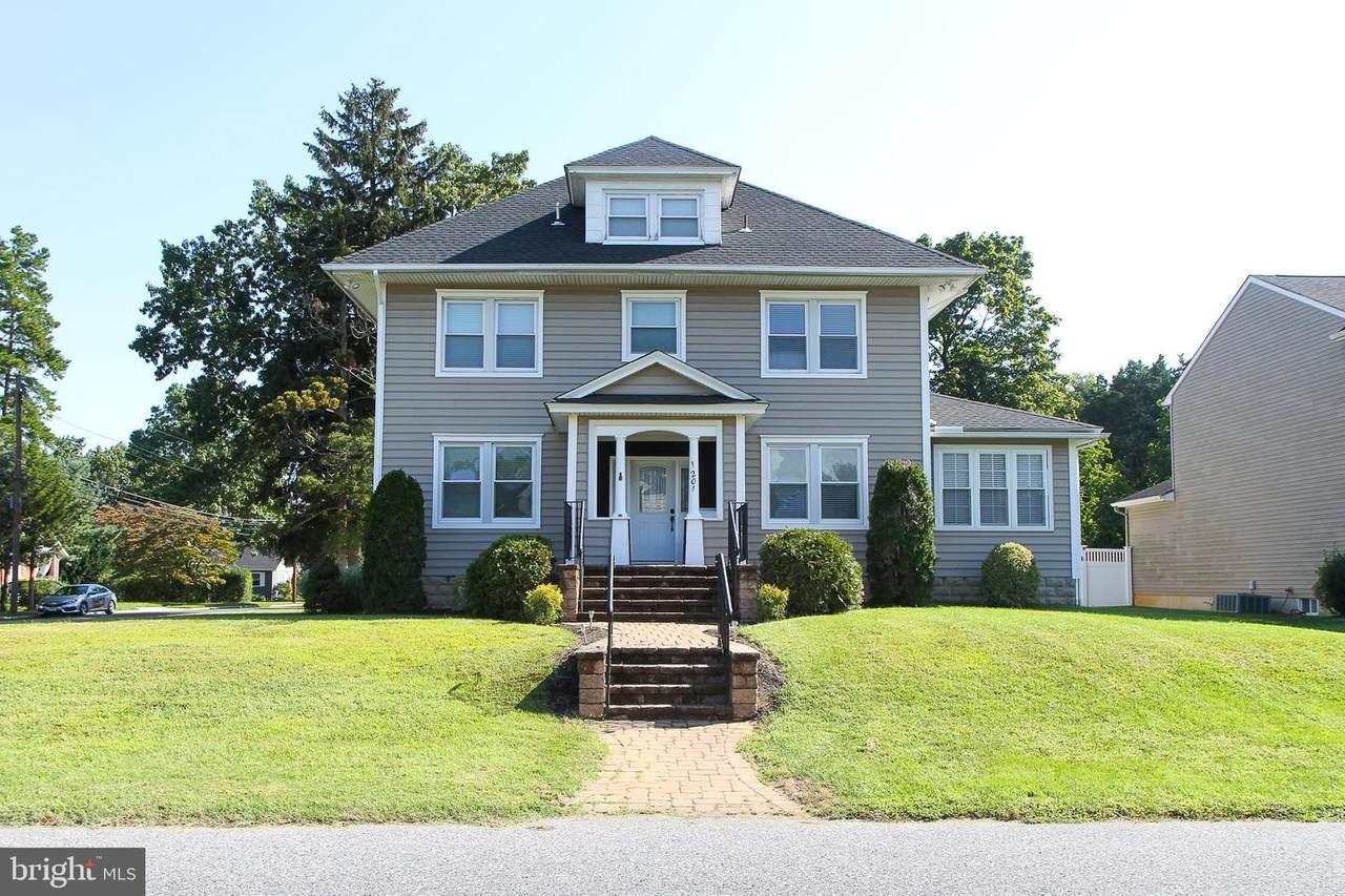 1201 Glen Lake Boulevard - Photo 1