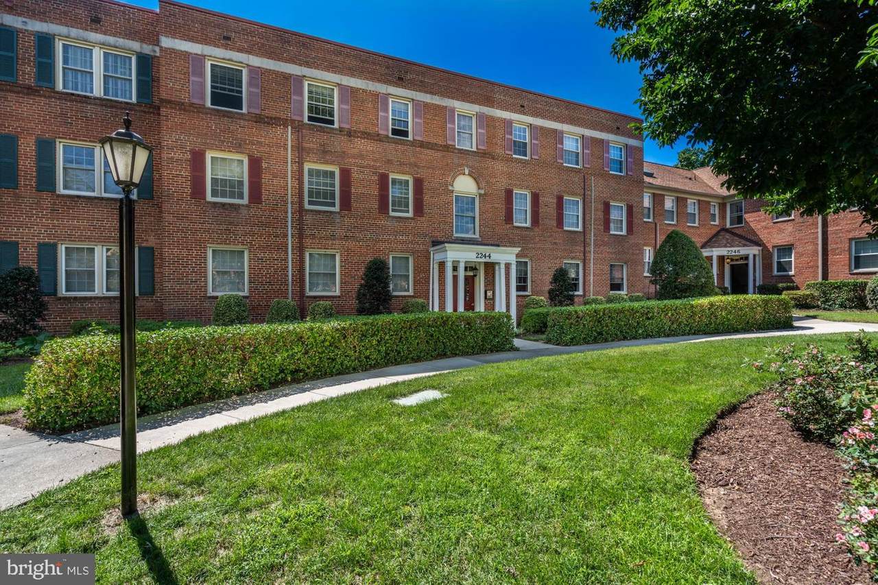 2244 Washington Avenue - Photo 1