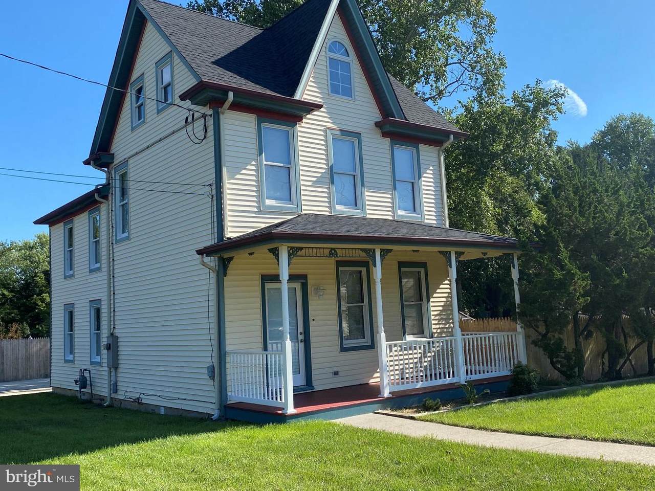 706 Shore Road - Photo 1