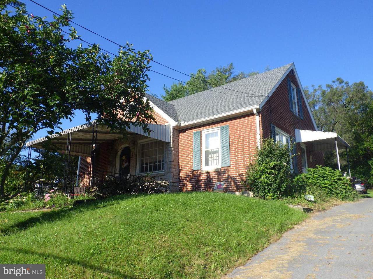 21166 Main Street - Photo 1