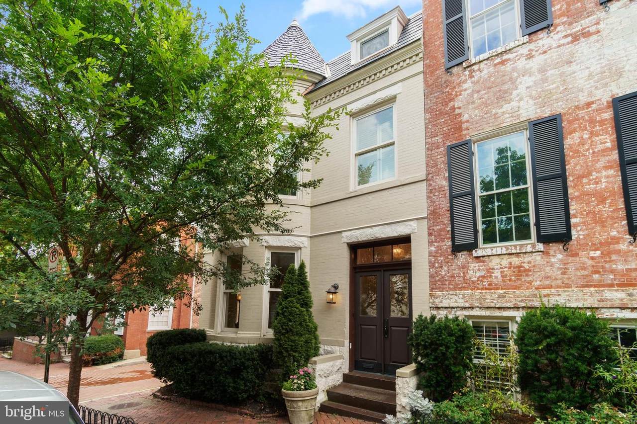 1248 31ST Street - Photo 1