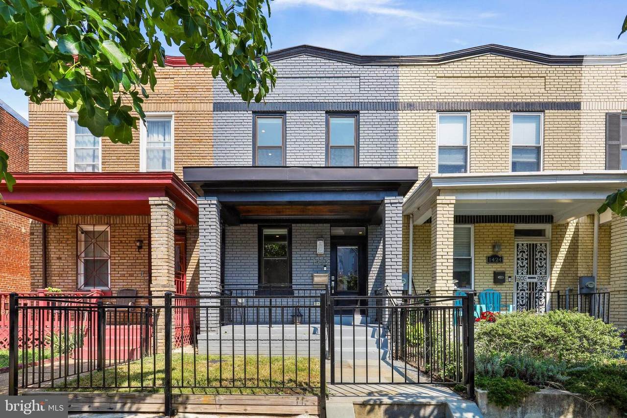 1422 Duncan Street - Photo 1