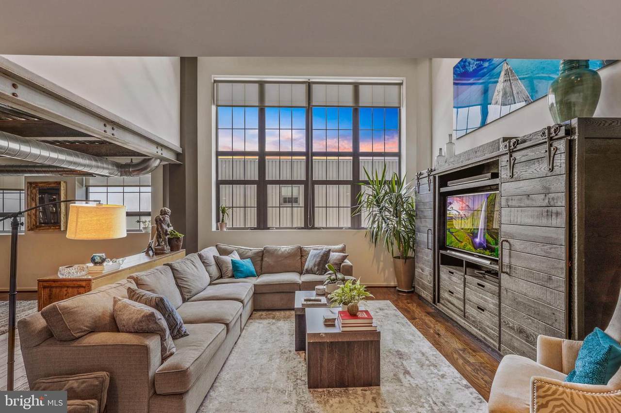 1200 Steuart Street - Photo 1