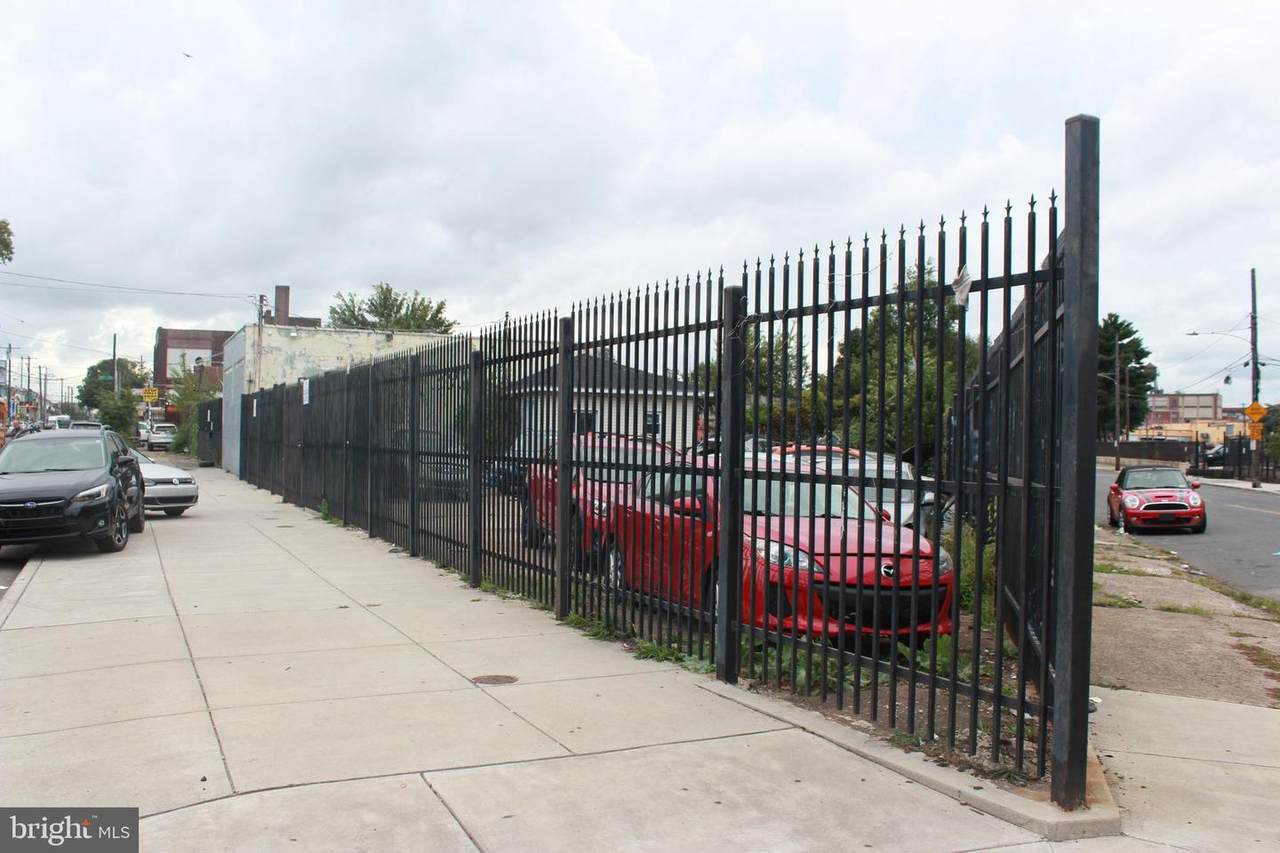 3970-3990 Frankford Avenue - Photo 1
