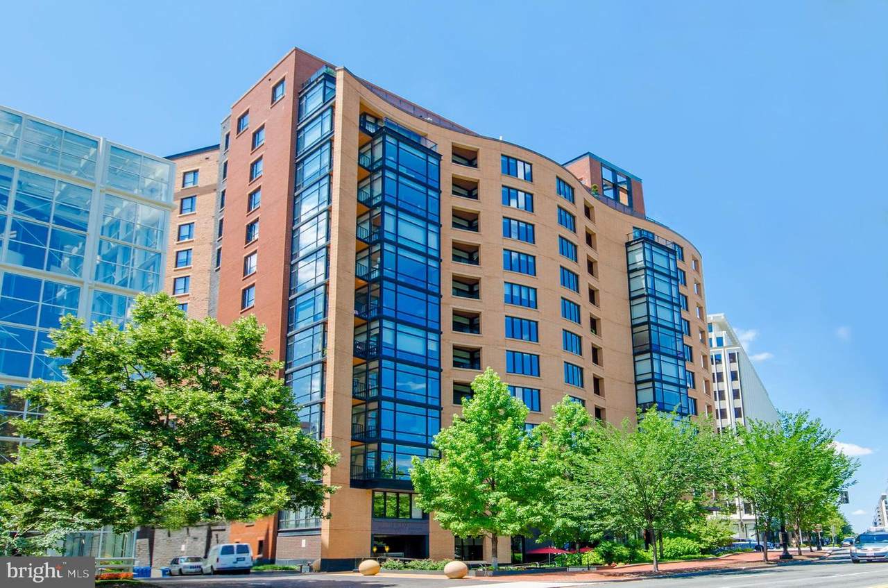1010 Massachusetts Avenue - Photo 1