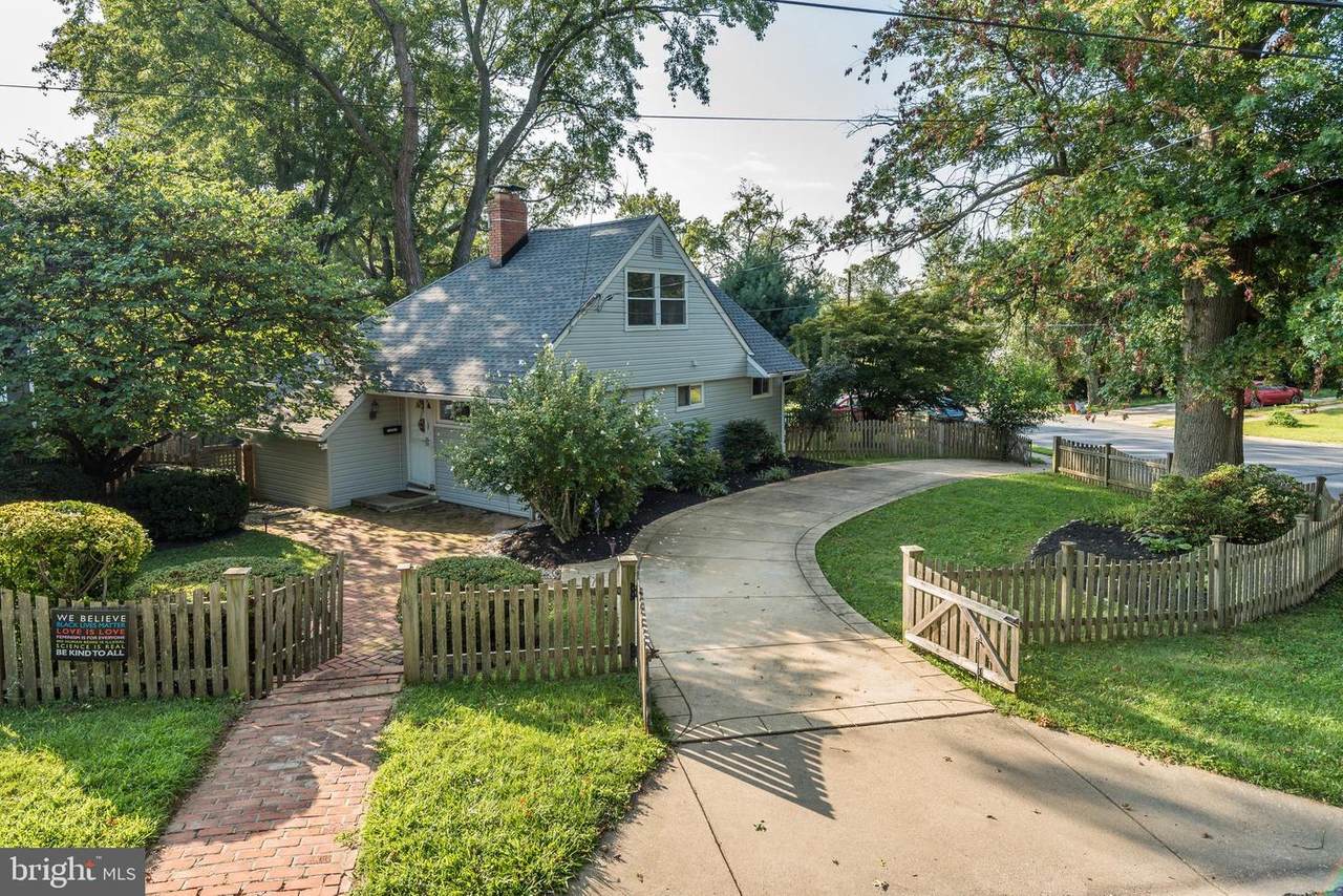 211 Nimitz Avenue - Photo 1