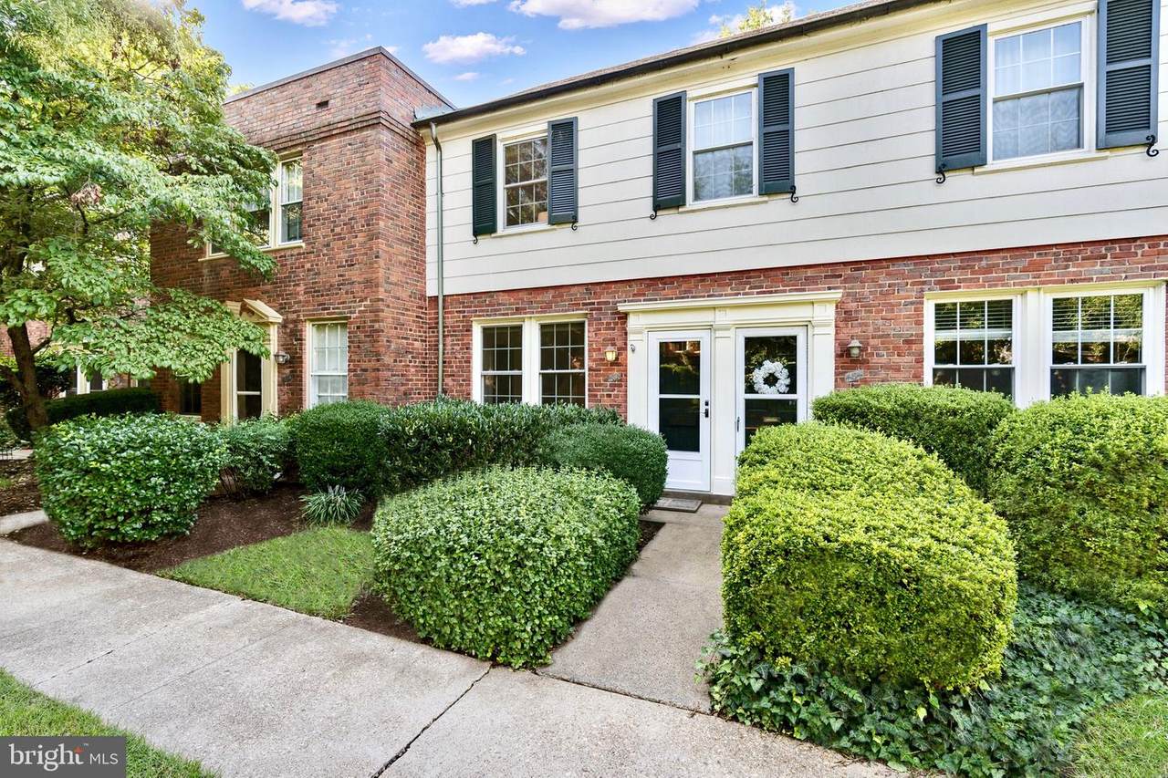 1401 Edgewood Street - Photo 1