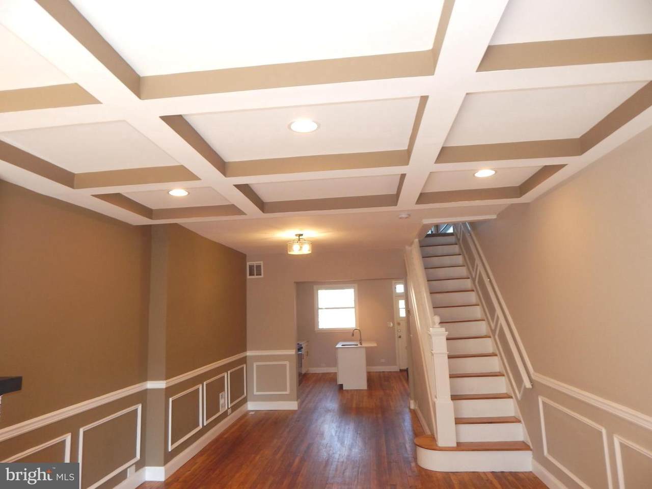 2914 Pratt Street - Photo 1
