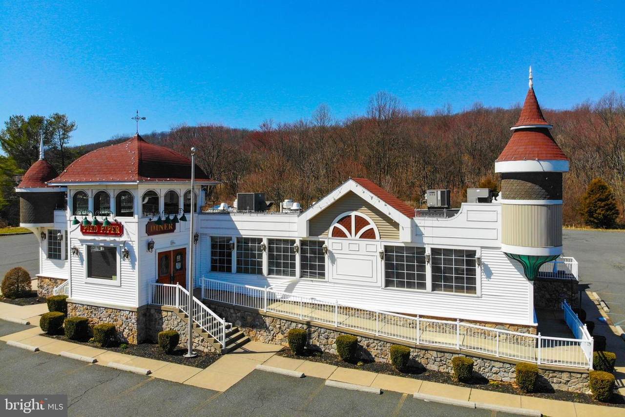 1605 Pa Route 100 - Photo 1