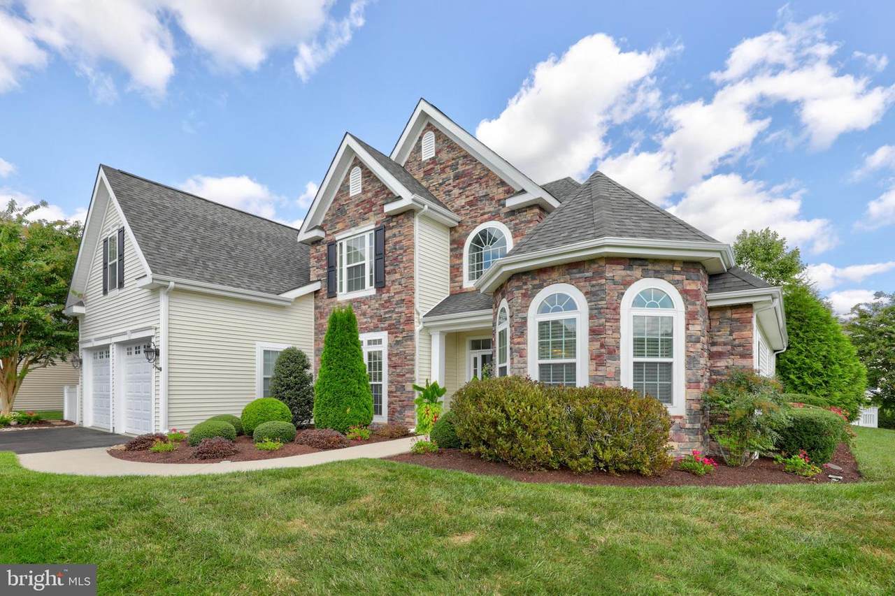 23792 Samuel Adams Circle - Photo 1