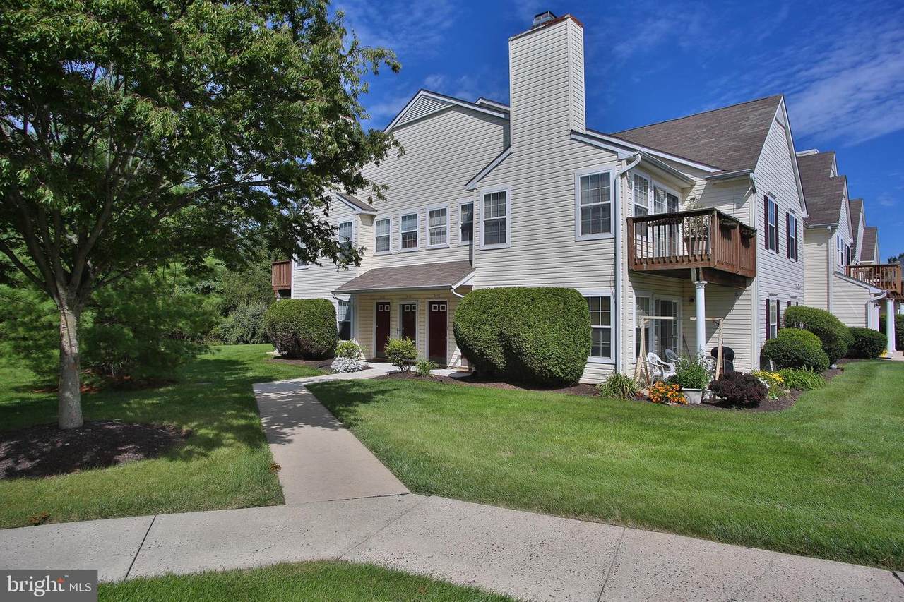 57 Wagon Wheel Road - Photo 1