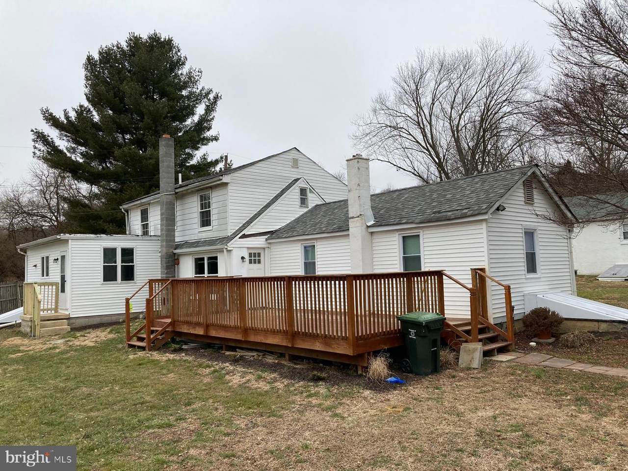 290 Watson Avenue - Photo 1