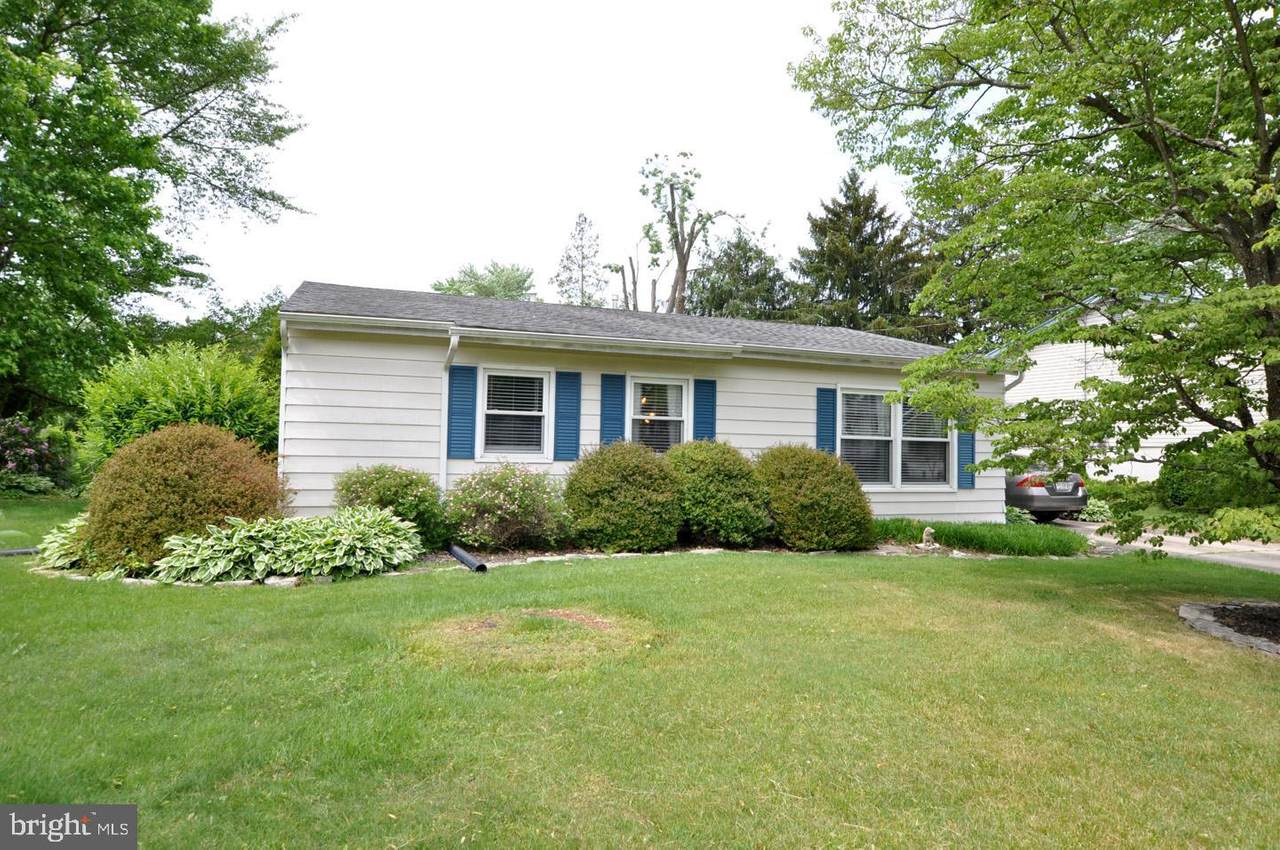 7 Wexford Road - Photo 1