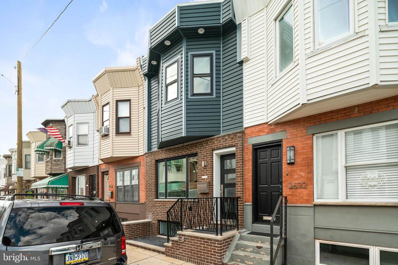 2634 Camac Street - Photo 1