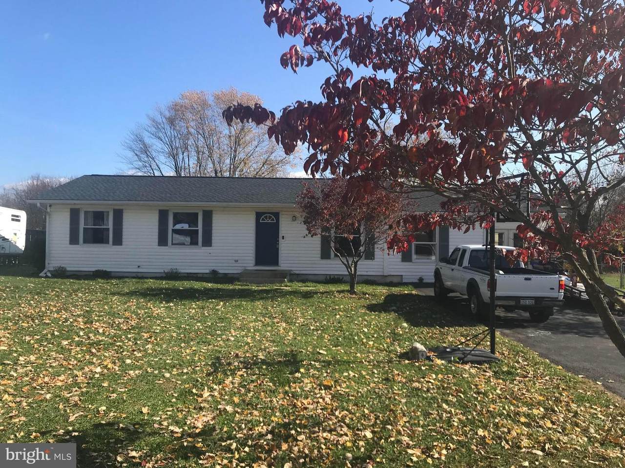 146 Daisy Lane - Photo 1