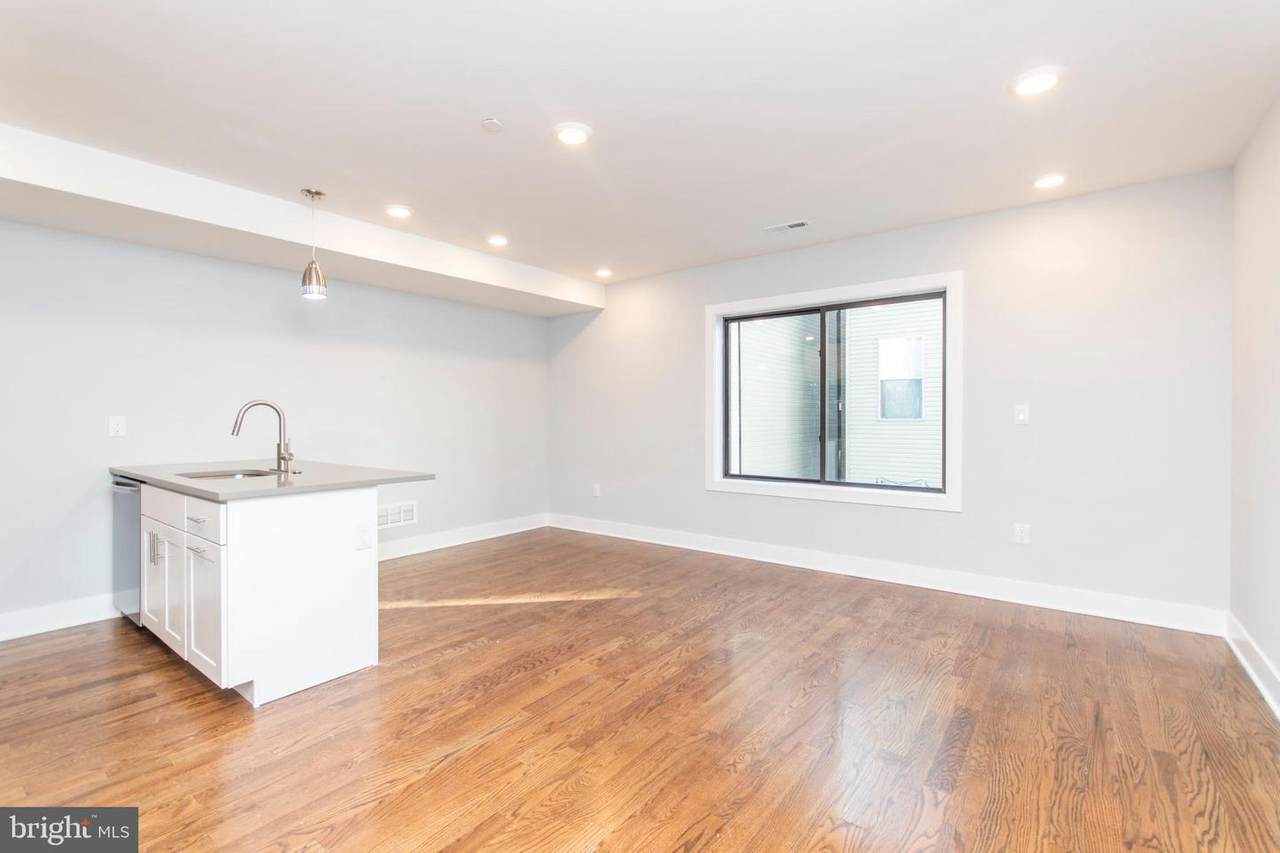 814 Uber Street - Photo 1