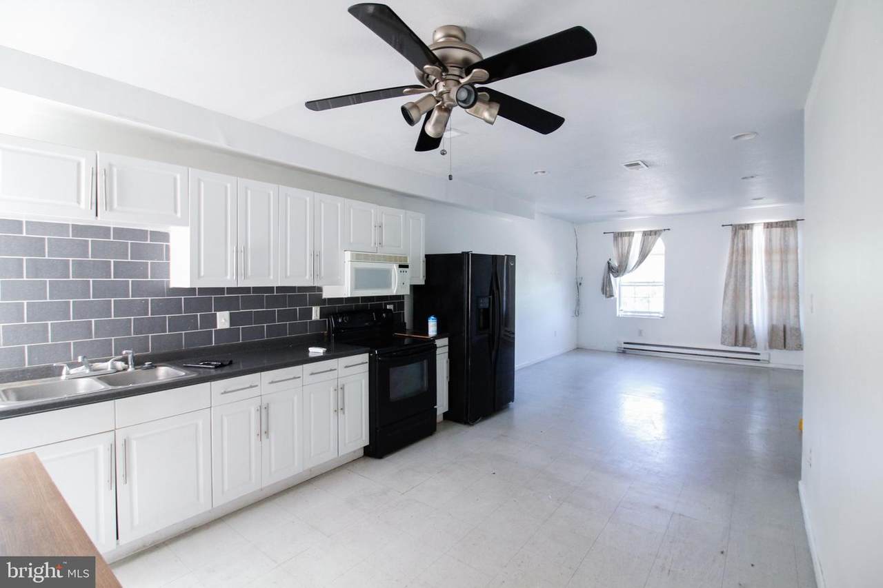2213 33RD Street - Photo 1