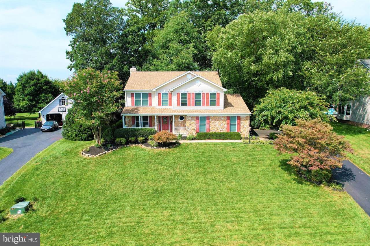 1335 Wiley Oak Drive - Photo 1