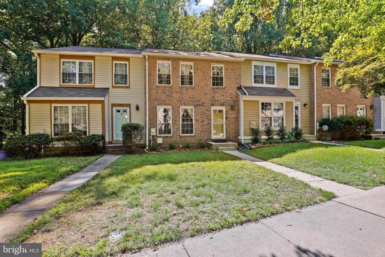 8848 Stonebrook Lane - Photo 1