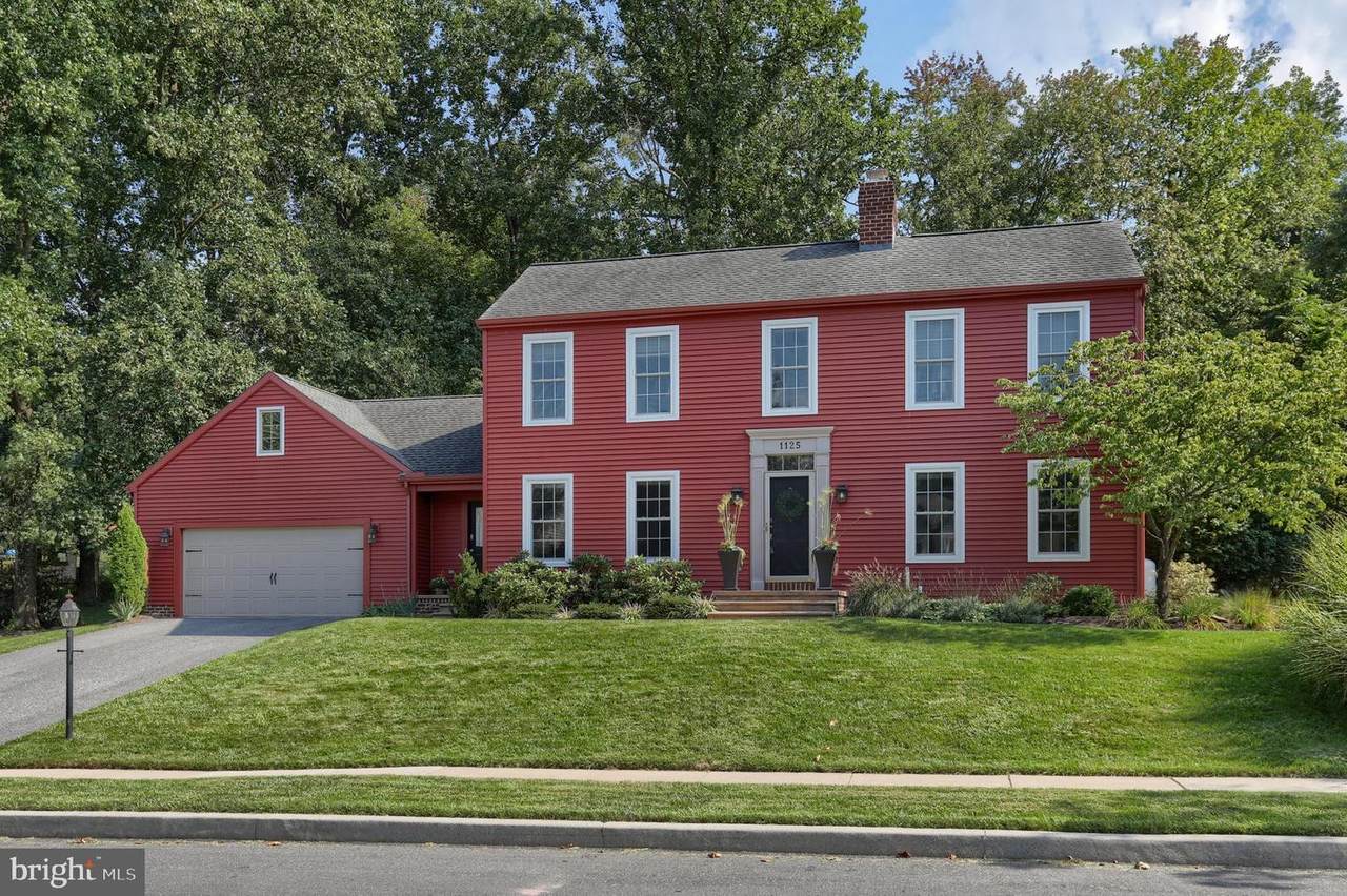 1125 Stonegate Road - Photo 1