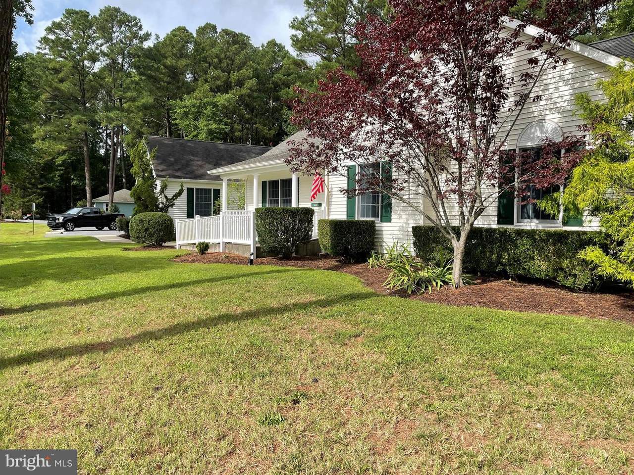 32828 Reba Road - Photo 1