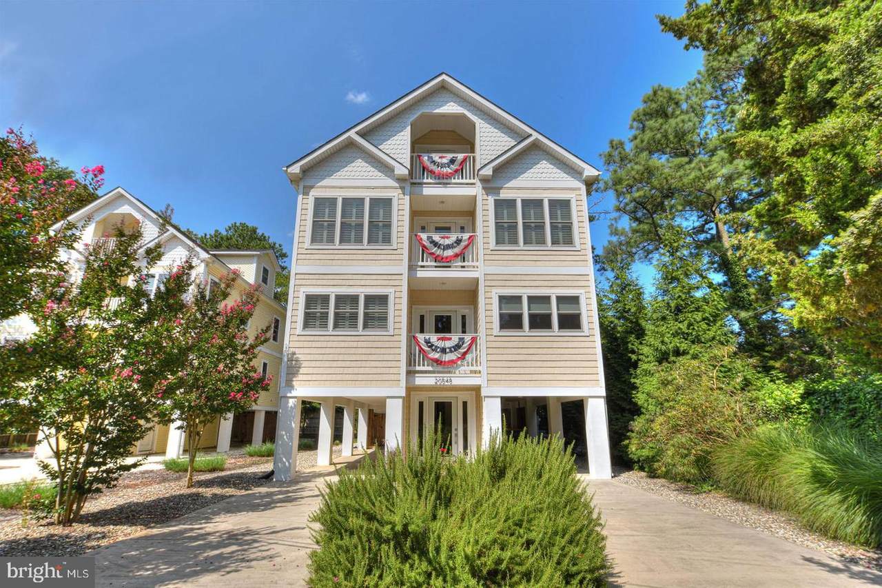 20548 Washington Street - Photo 1
