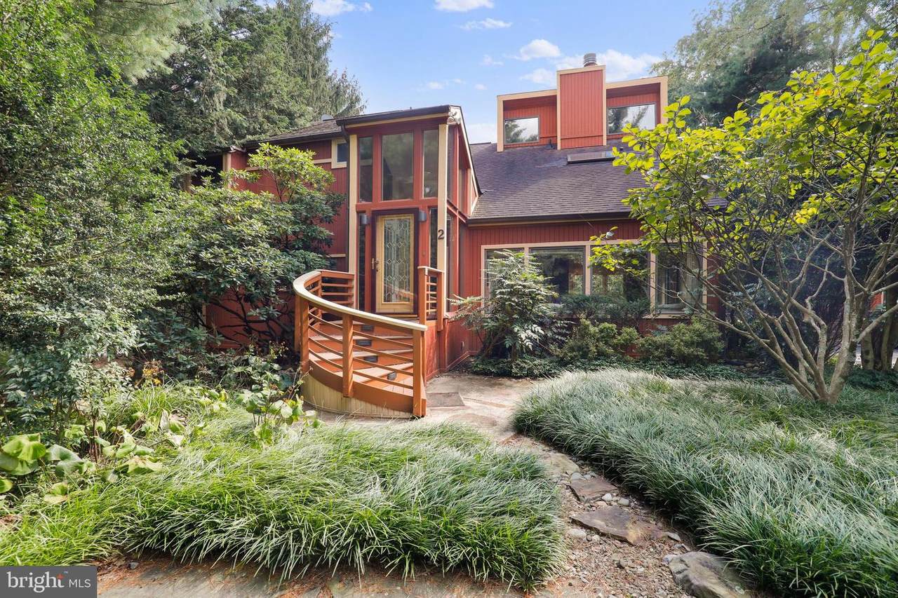 2 Valley Glen Court - Photo 1