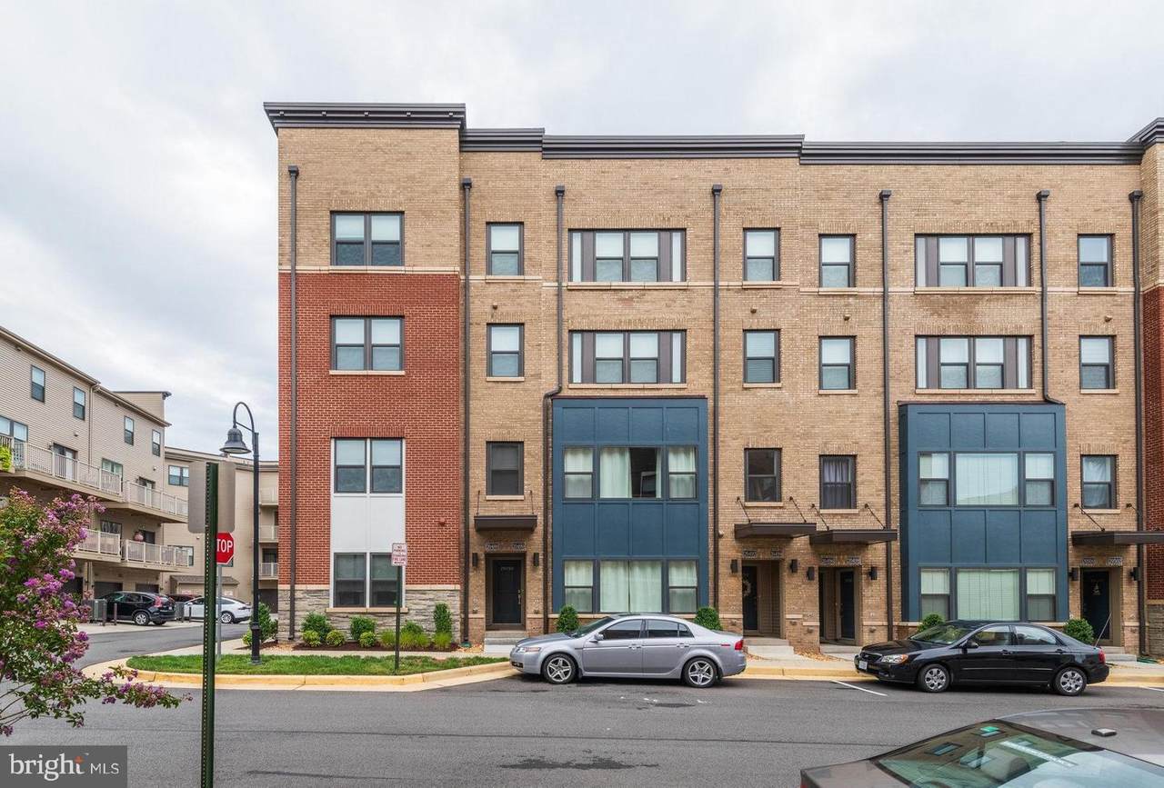20488 Milbridge Terrace - Photo 1