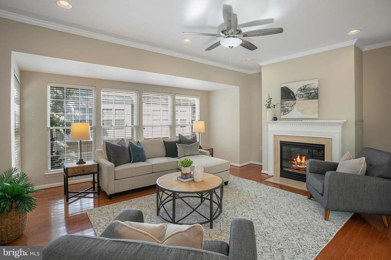 4085 Fountainside Lane - Photo 1