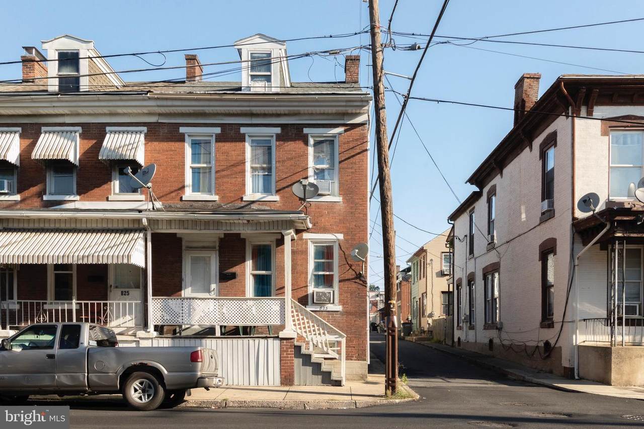 823 Lehman Street - Photo 1