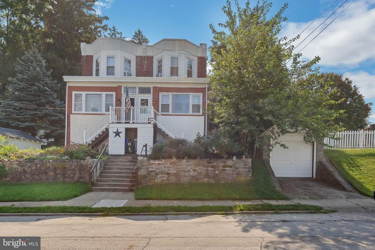 215 Grove Avenue - Photo 1