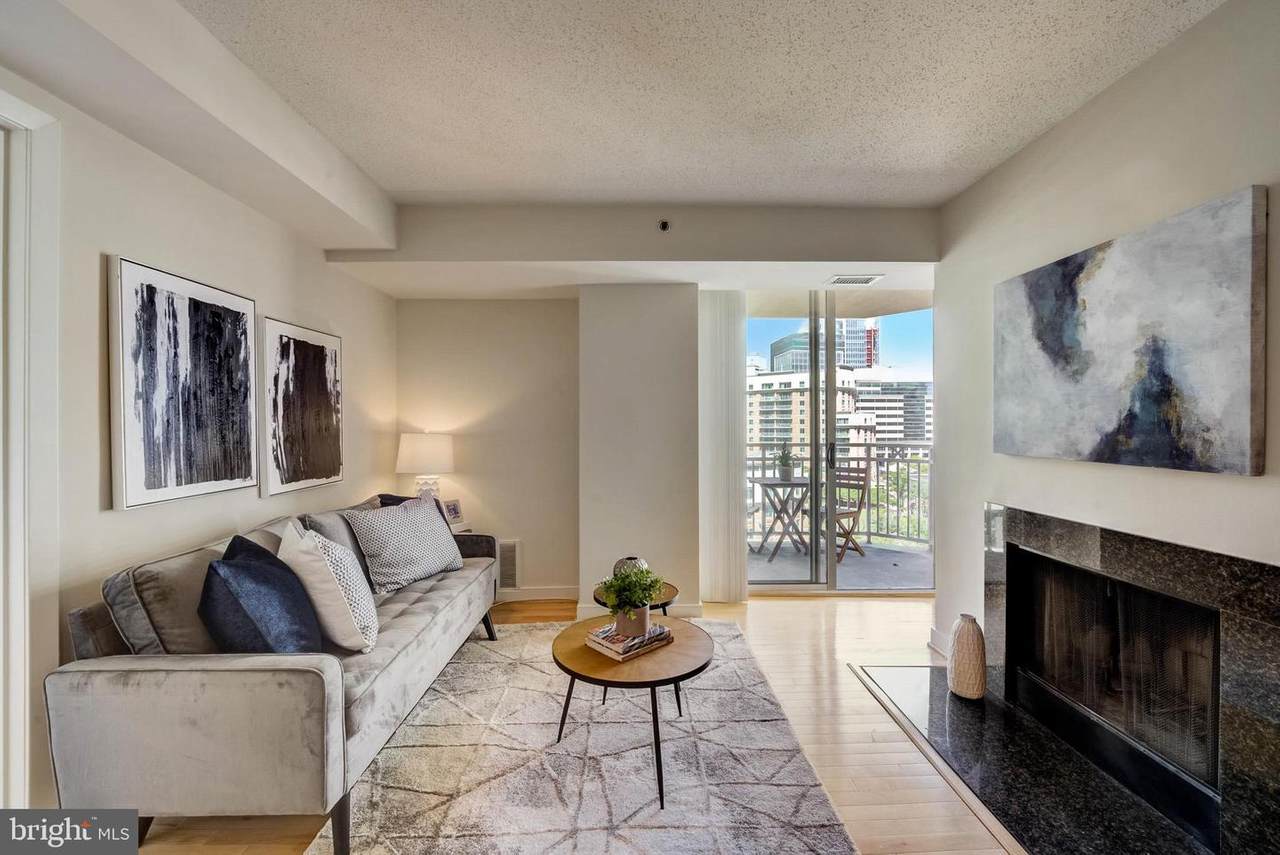 7500 Woodmont Avenue - Photo 1