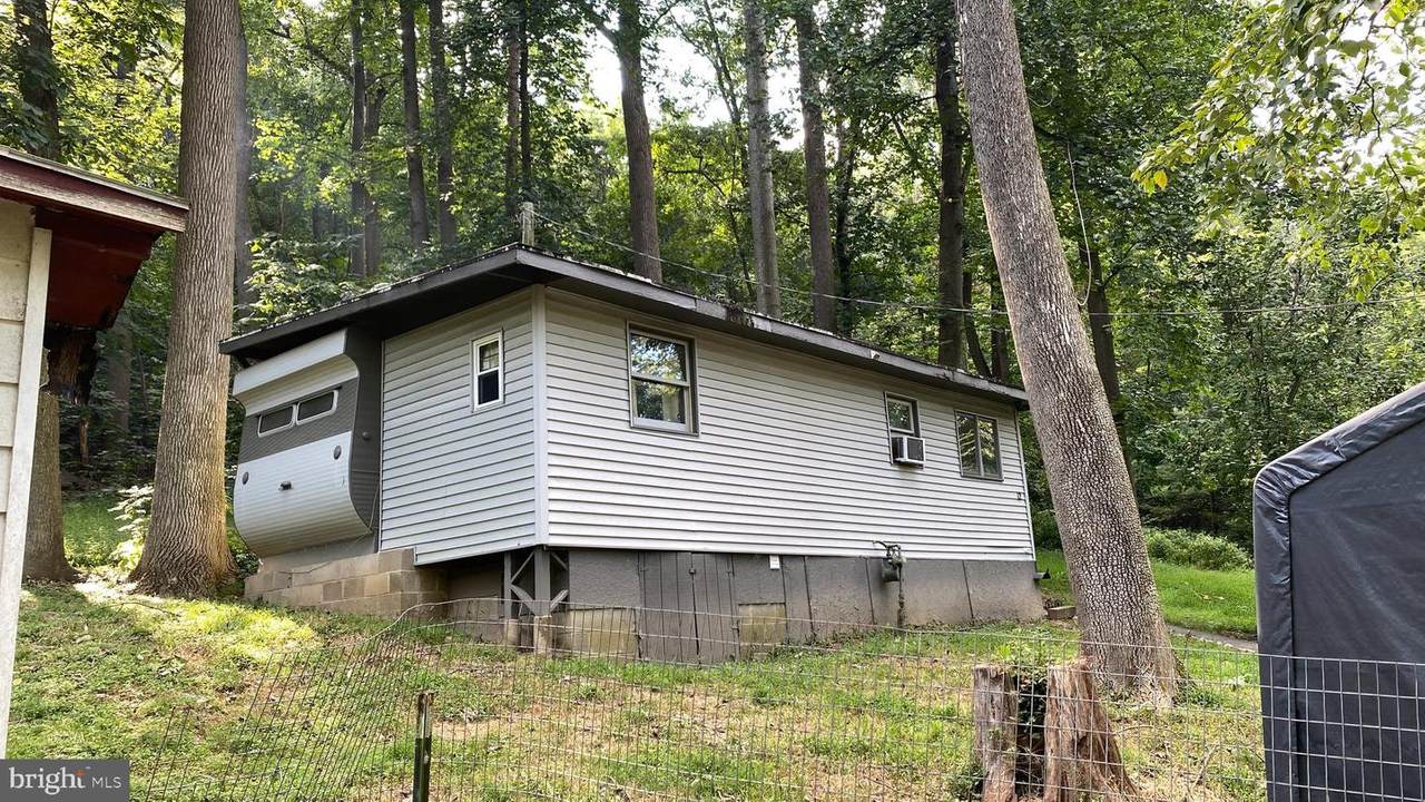 12 Hemlock Lane - Photo 1
