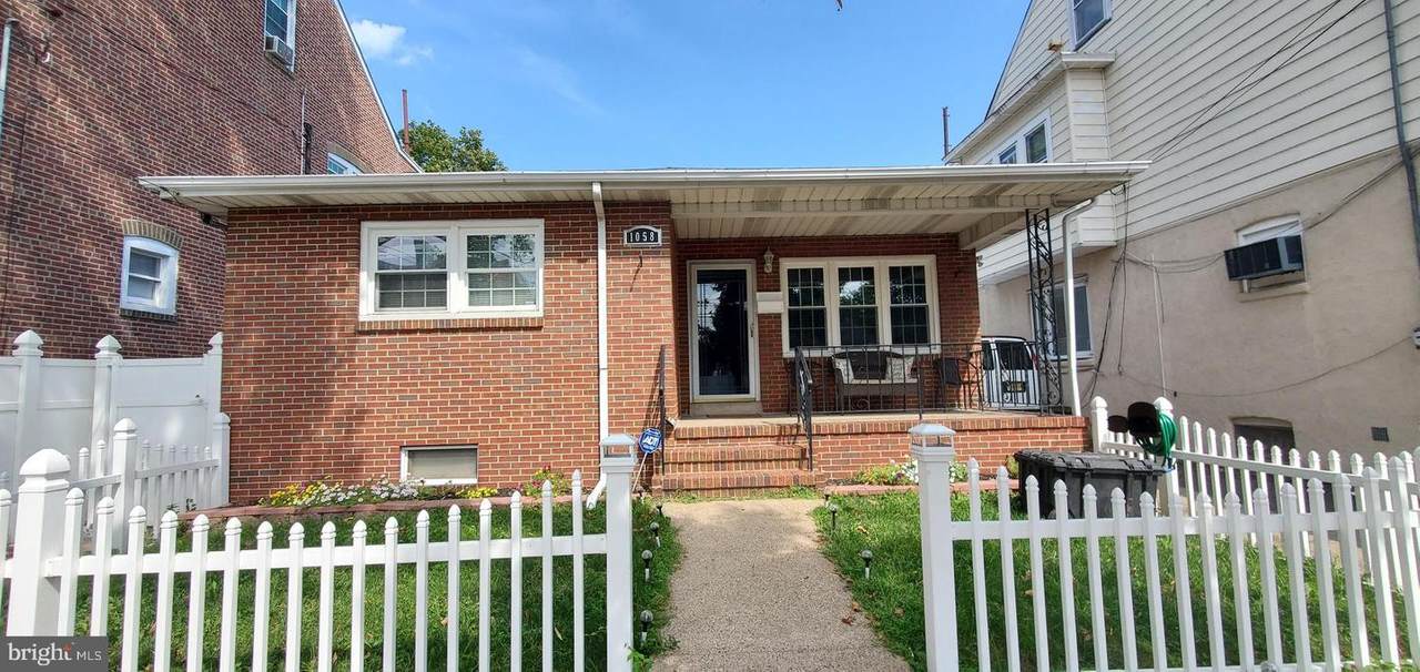 1058 Revere Avenue - Photo 1
