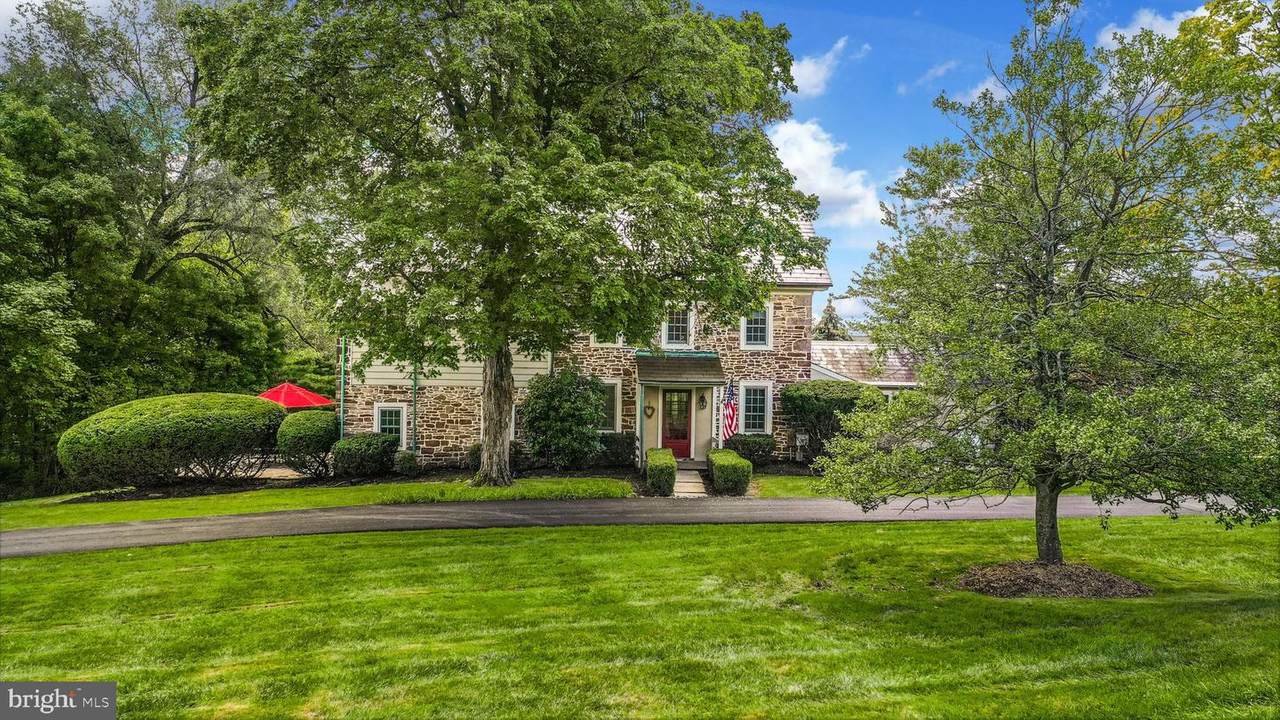 4766 Bergstrom Road - Photo 1