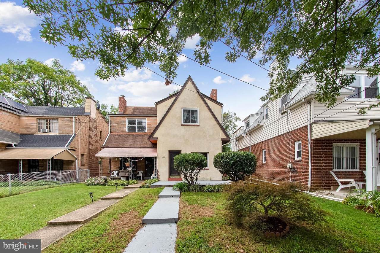 1921 Otis Street - Photo 1
