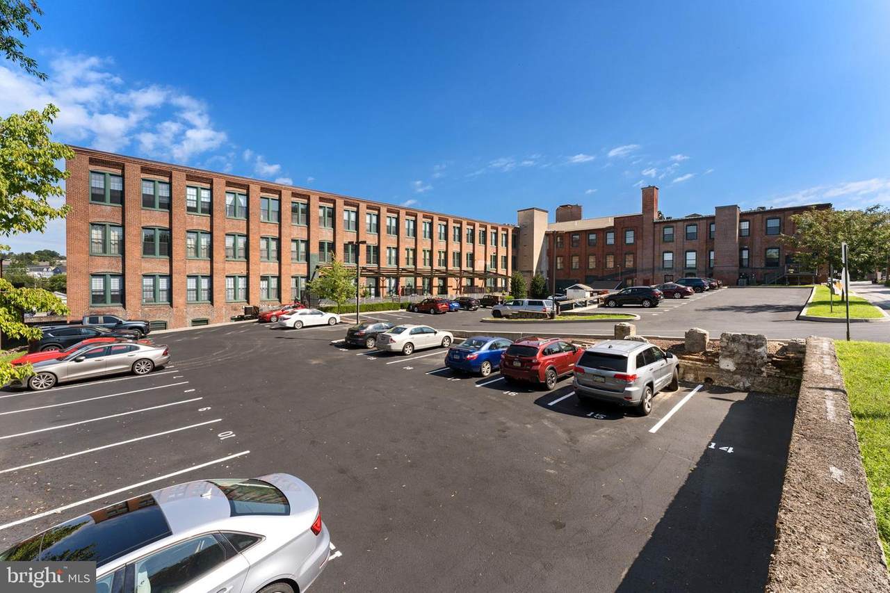 200 Lincoln Avenue - Photo 1