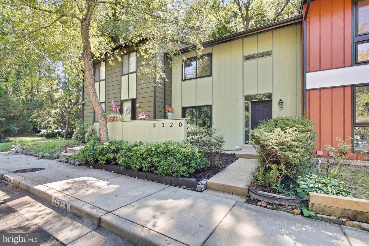 2320 Emerald Heights Court - Photo 1