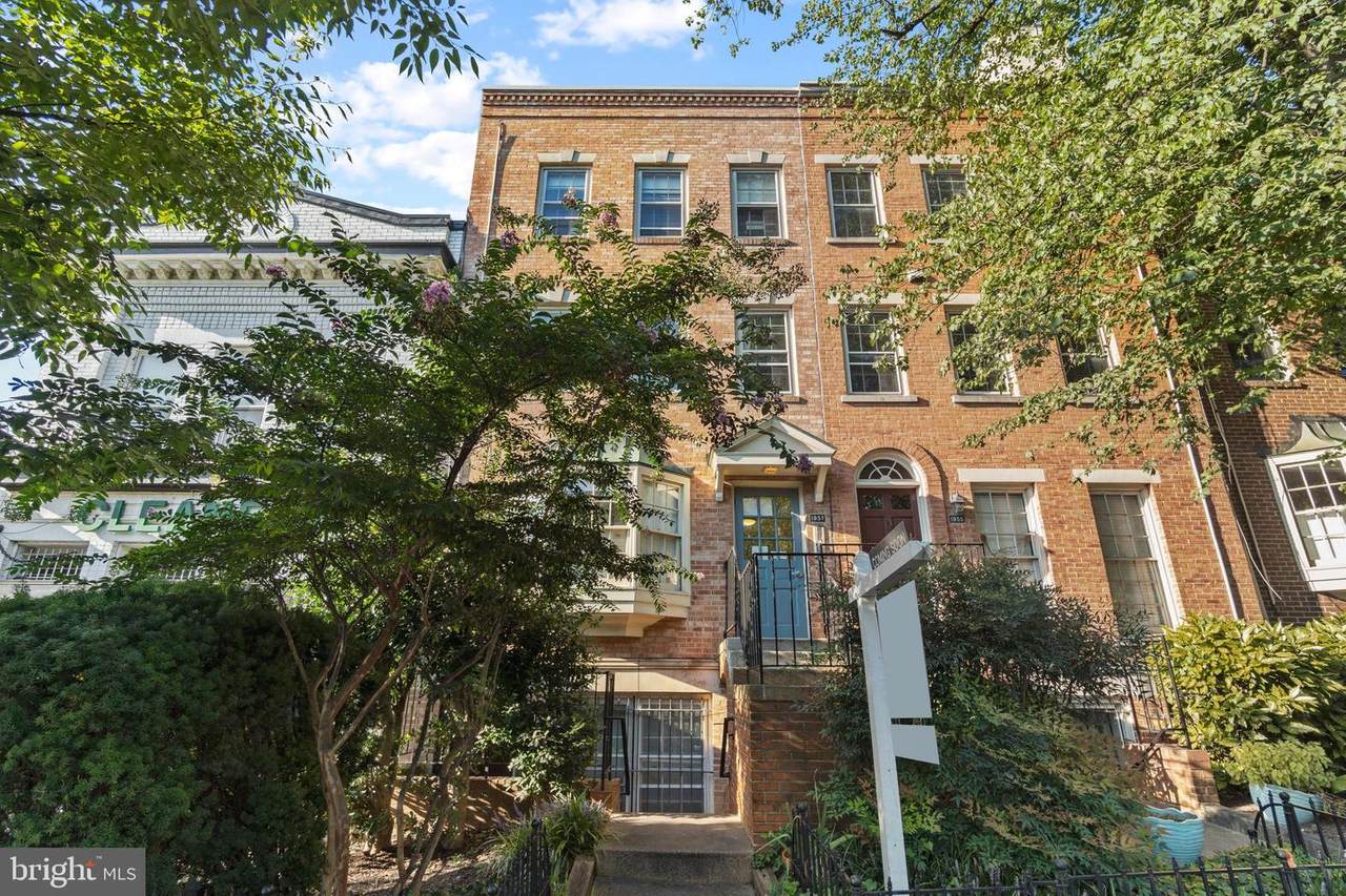 1957 Calvert Street - Photo 1