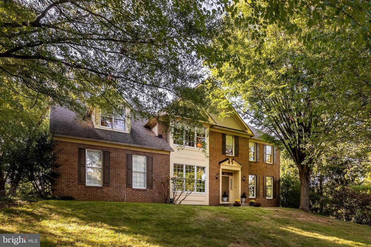 1111 Vineyard Hill Road - Photo 1